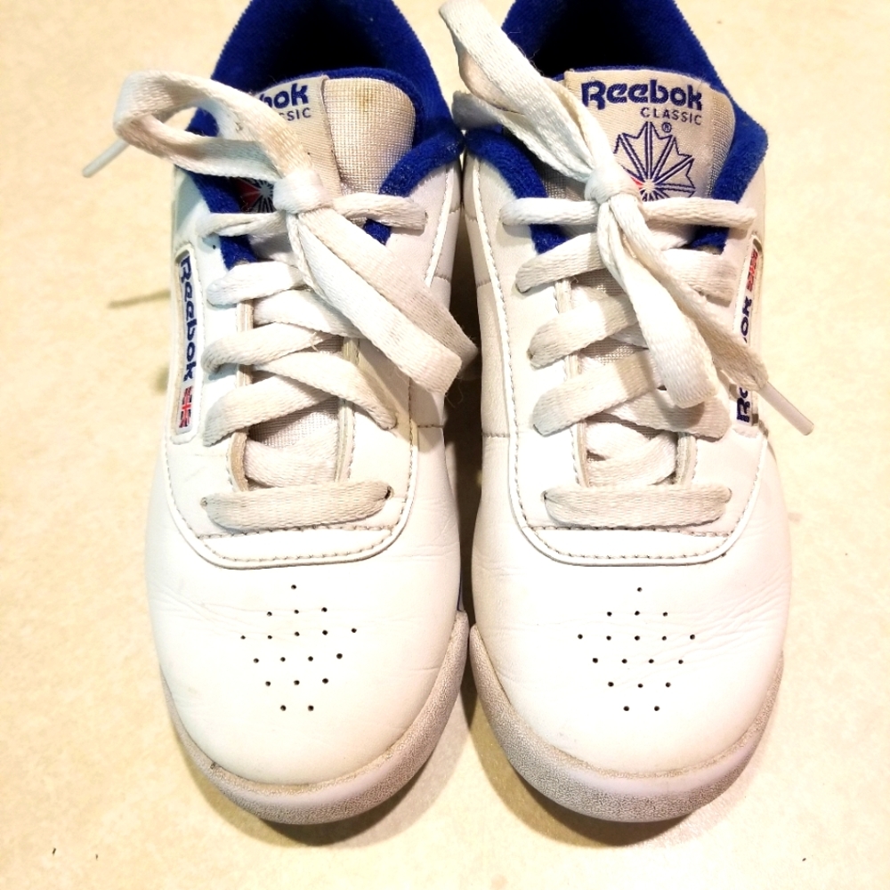 Girls Reebok Tennis Shoes